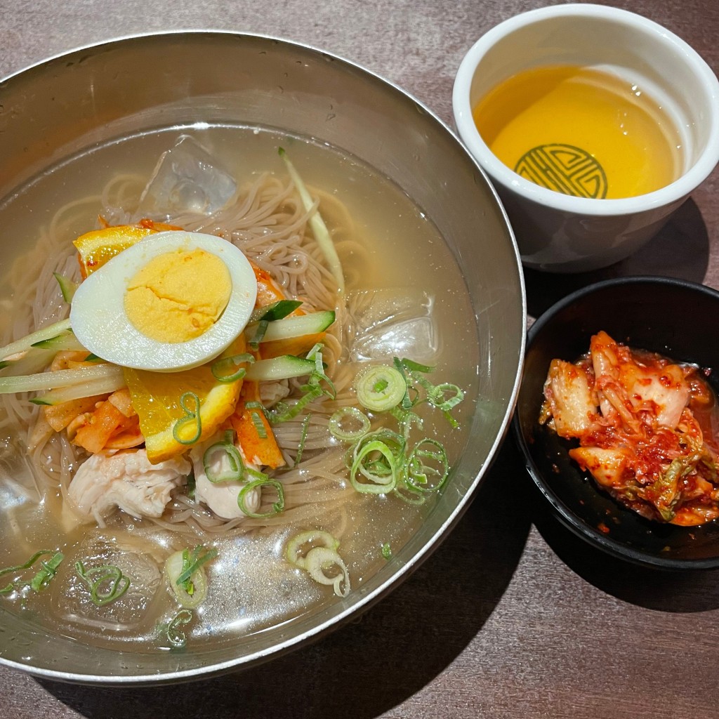 ユーザーが投稿したどんぐり麺Lunchの写真 - 実際訪問したユーザーが直接撮影して投稿した豊津町韓国料理コリアンダイニング李朝園 江坂店の写真