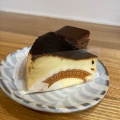 バスクチーズケーキ - 実際訪問したユーザーが直接撮影して投稿した富ヶ谷チョコレートミュゼ・ドゥ・ショコラ・テオブロマ 本店の写真のメニュー情報