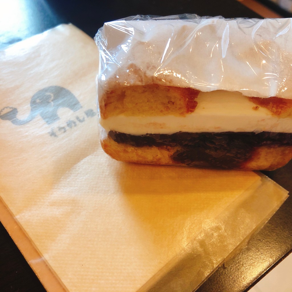ユーザーが投稿したあんこクリームチーズサンドの写真 - 実際訪問したユーザーが直接撮影して投稿した志籠谷町弁当 / おにぎりぞうめし屋の写真