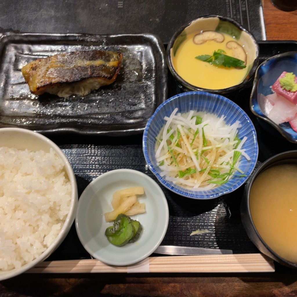 ユーザーが投稿した銀だら西京焼き定食の写真 - 実際訪問したユーザーが直接撮影して投稿した布田魚介 / 海鮮料理魚のまんま 調布店の写真