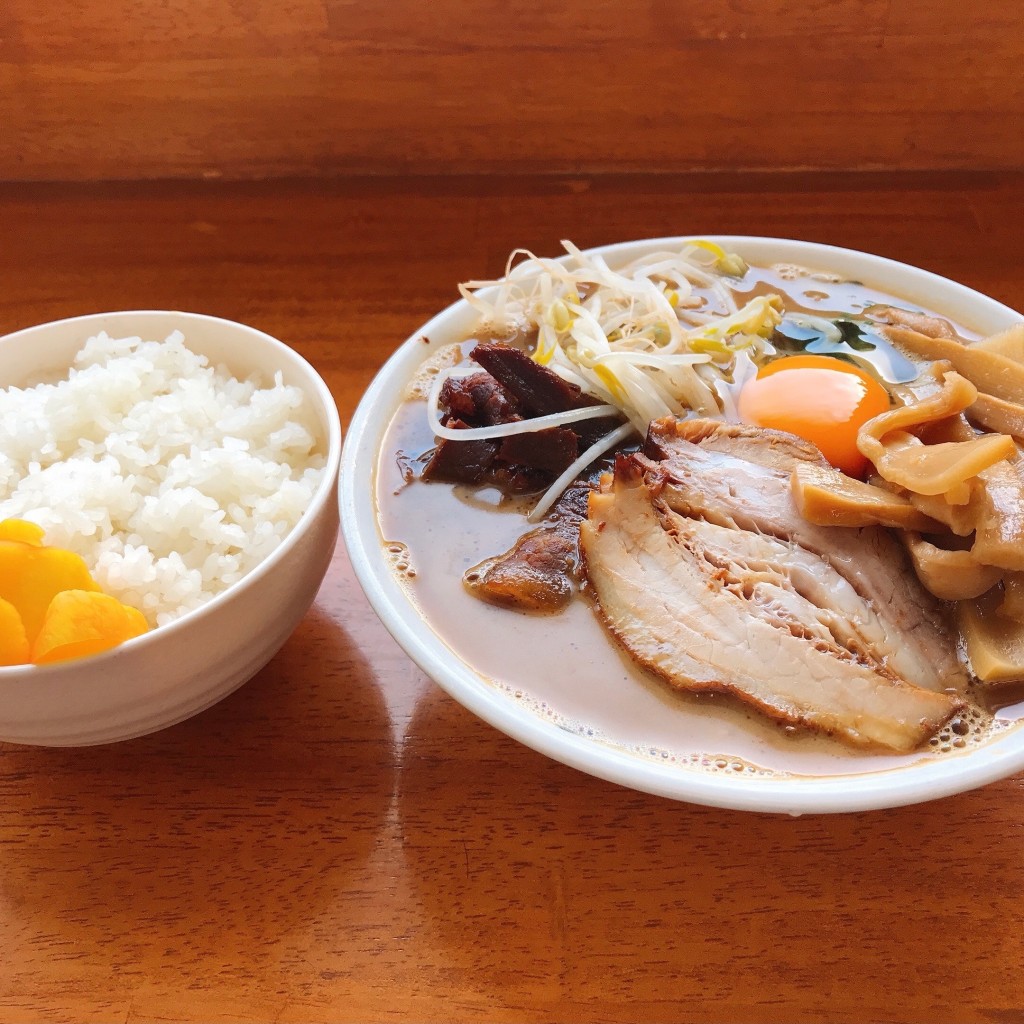 単身赴任おじさんさんが投稿した住吉ラーメン / つけ麺のお店支那そば 巽屋/シナソバ タツミヤの写真