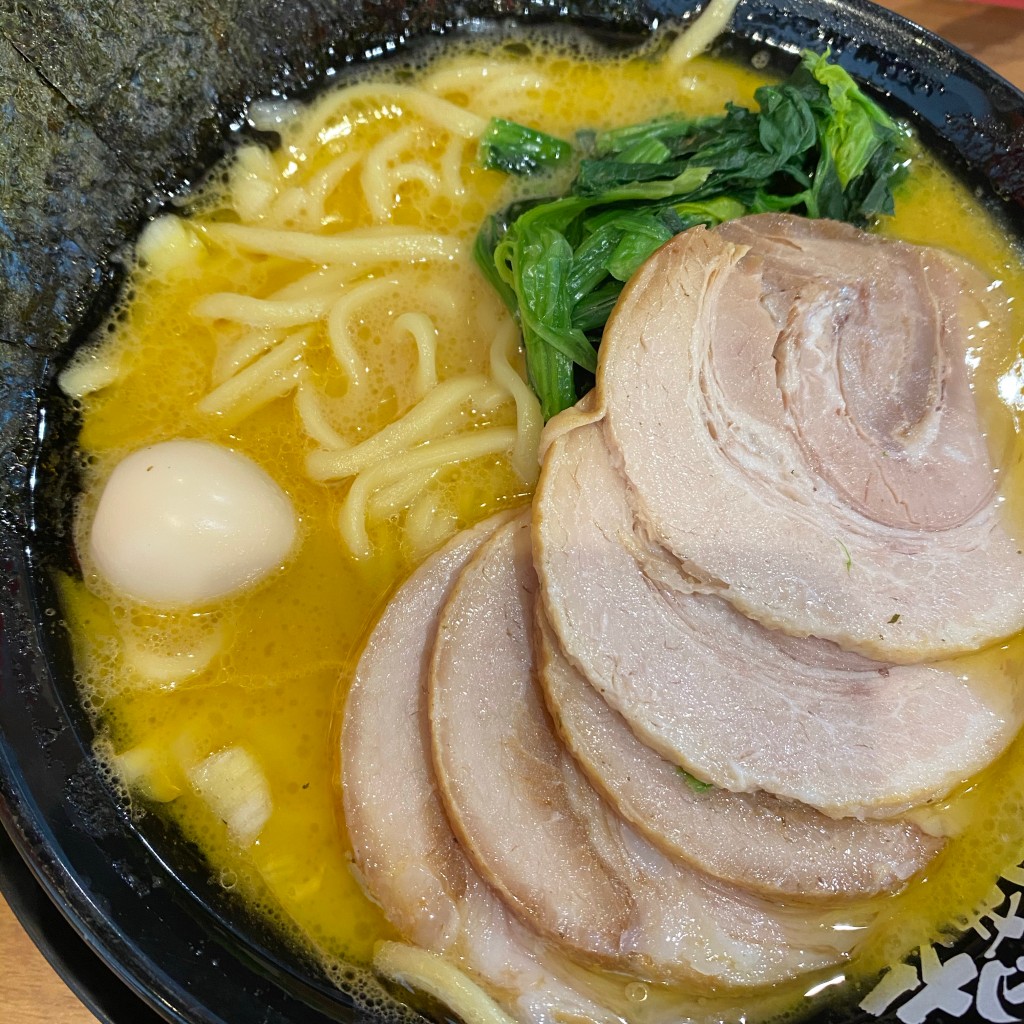 ユーザーが投稿したラーメンチャーハンセットの写真 - 実際訪問したユーザーが直接撮影して投稿した町前ラーメン専門店町田商店 多賀城店の写真