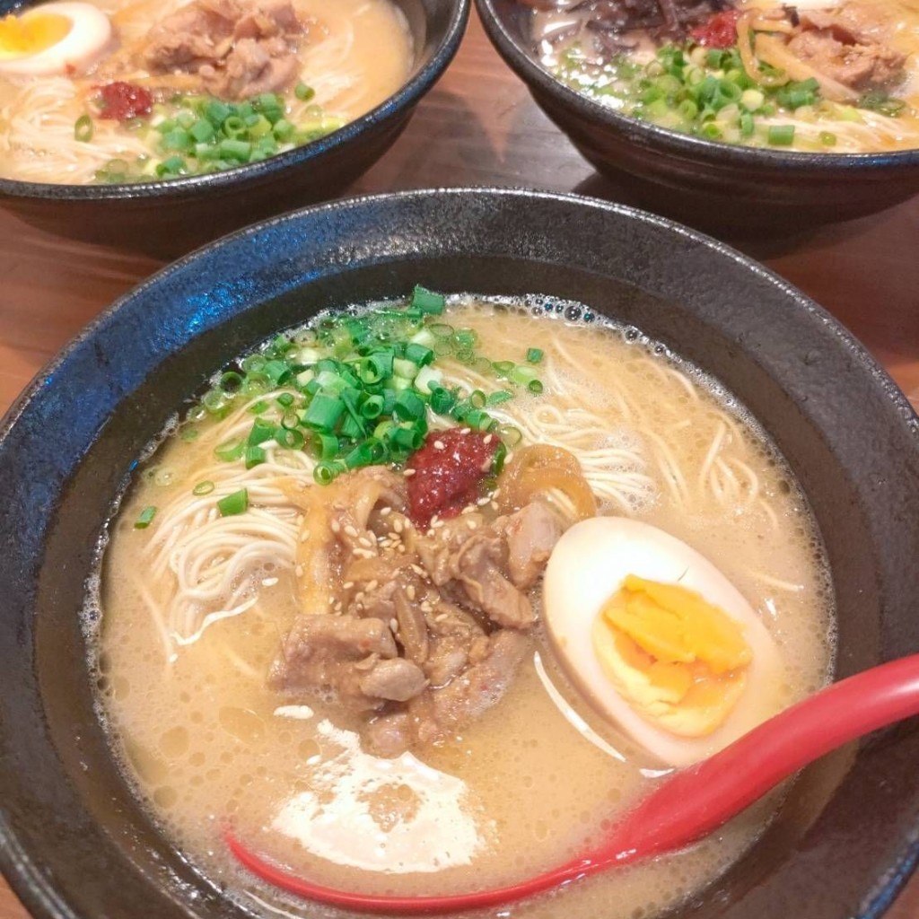 ユーザーが投稿した郡上豚骨ラーメンの写真 - 実際訪問したユーザーが直接撮影して投稿した八幡町新町ラーメン専門店郡上豚骨ラーメン カンミナ 郡上八幡店の写真