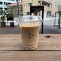 アイスラテ - 実際訪問したユーザーが直接撮影して投稿した明大寺町カフェR COFFEE STANDの写真のメニュー情報