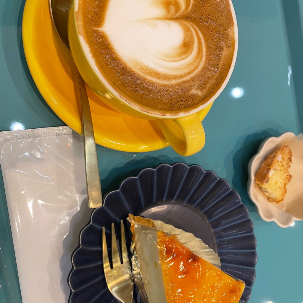 ユーザーが投稿した濃厚チーズケーキの写真 - 実際訪問したユーザーが直接撮影して投稿した塚口本町カフェACロースタリー つかしんの写真