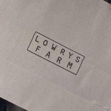 実際訪問したユーザーが直接撮影して投稿した赤羽アパレルショップLOWRYS FARM プラス エキュート赤羽店の写真