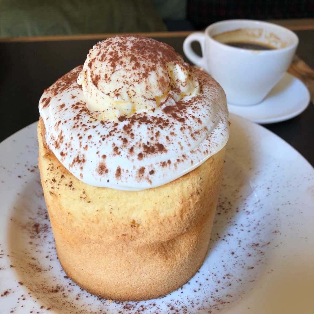 ユーザーが投稿したダーティーティラミスシフォンケーキの写真 - 実際訪問したユーザーが直接撮影して投稿した新宿カフェbreath  cafeの写真
