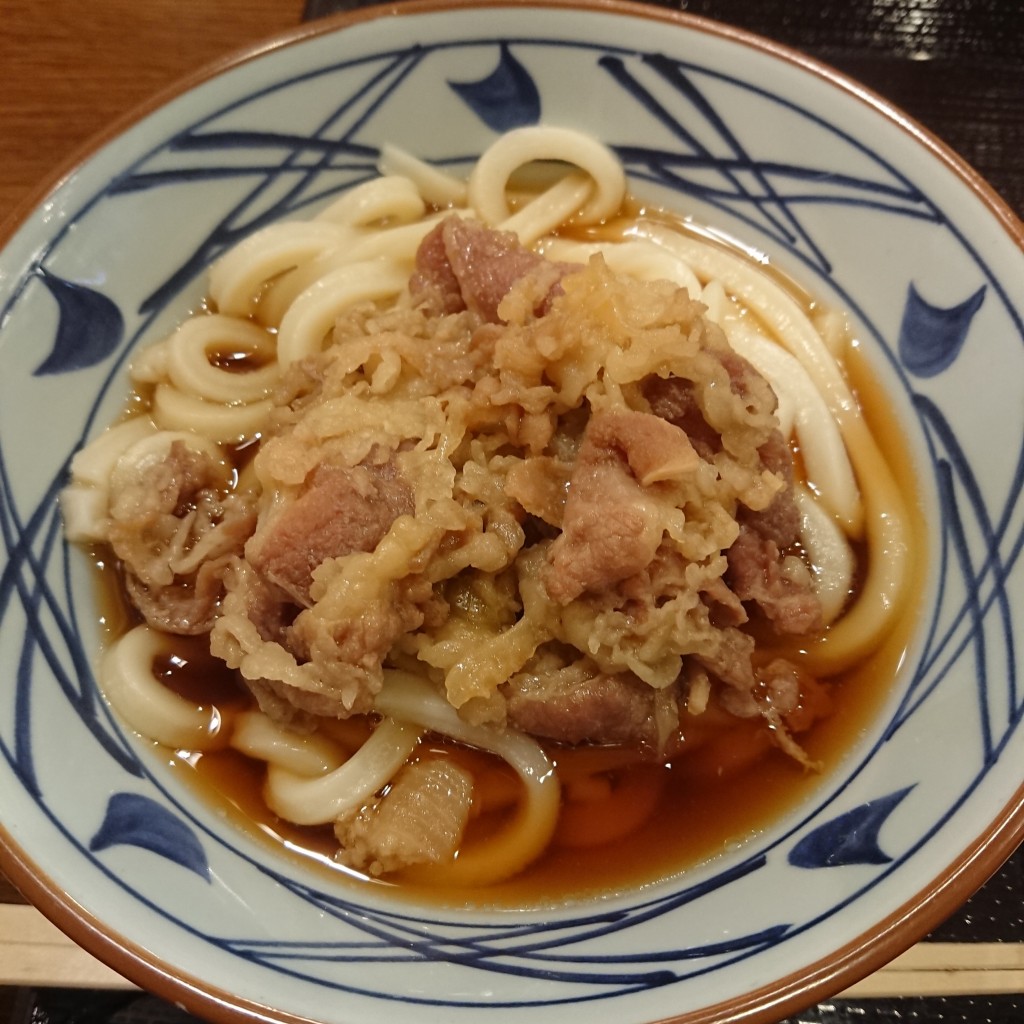 ユーザーが投稿した肉ぶっかけうどんの写真 - 実際訪問したユーザーが直接撮影して投稿した欽明台西うどん丸亀製麺 松井山手店の写真