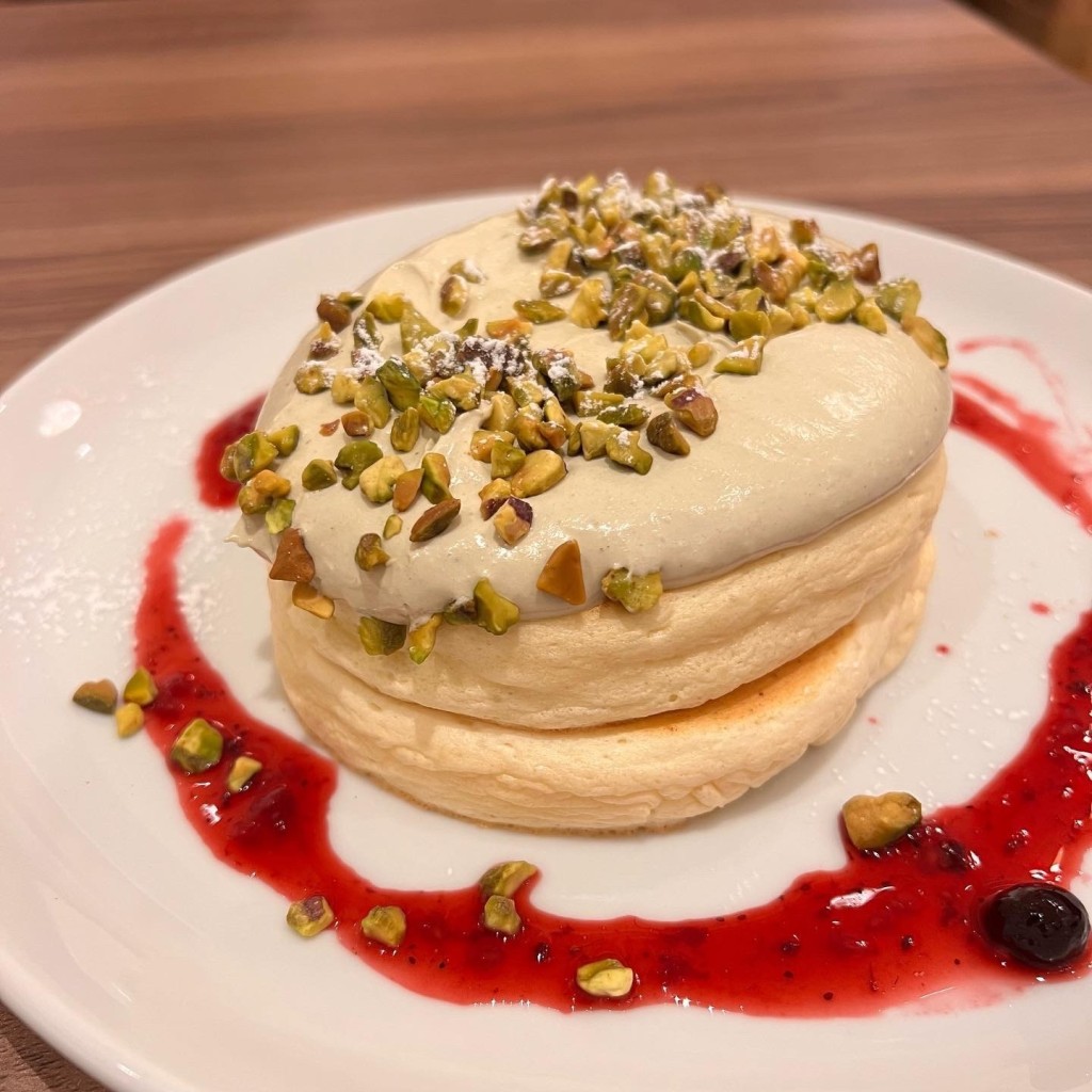 ユーザーが投稿したピスタチオクリームのリコッタパンケーキの写真 - 実際訪問したユーザーが直接撮影して投稿した青田カフェ高倉町珈琲 柏の葉店の写真