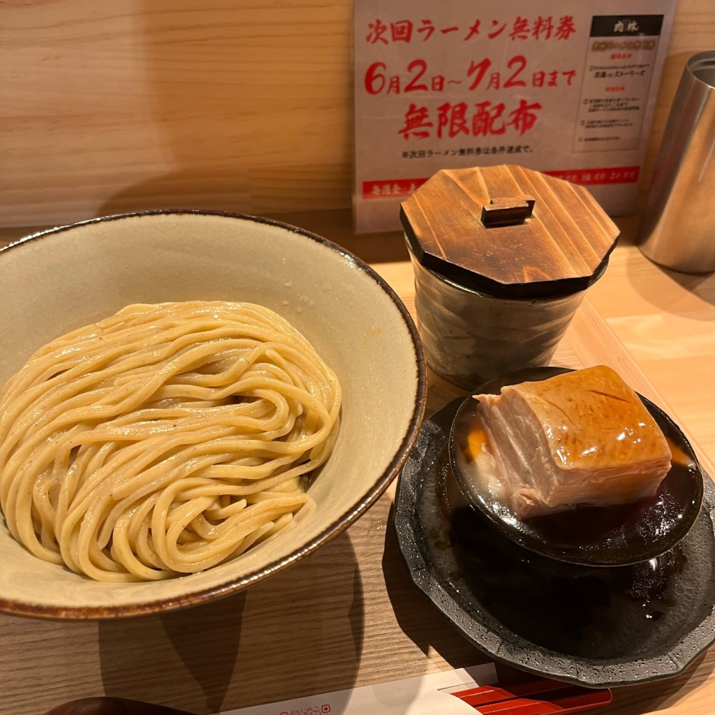 実際訪問したユーザーが直接撮影して投稿した備後町ラーメン専門店自家製麺 肉スタイル林の写真