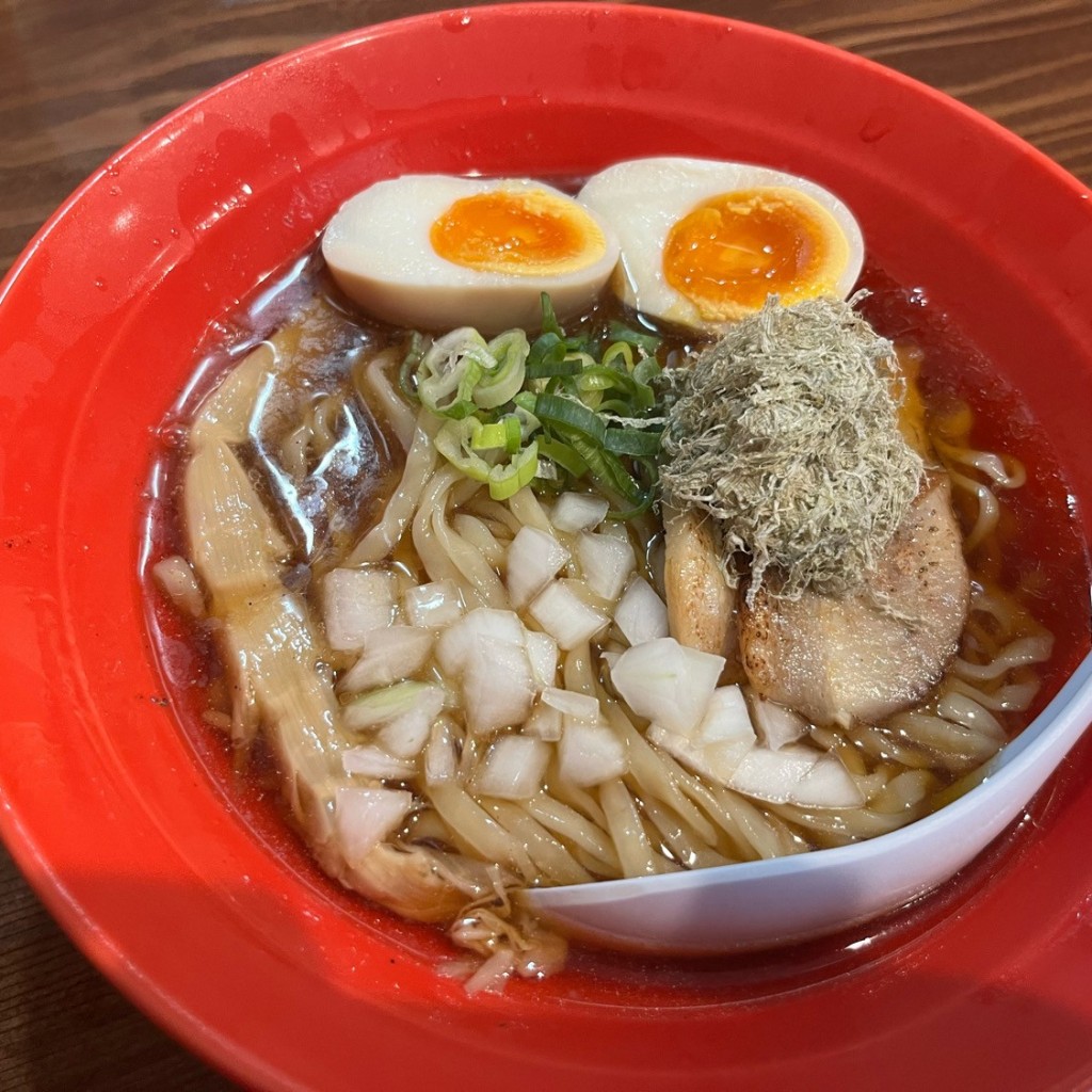 ユーザーが投稿した味玉入り冷やしラーメンの写真 - 実際訪問したユーザーが直接撮影して投稿した東陽ラーメン / つけ麺東陽町 らぁ麺 ばらやの写真