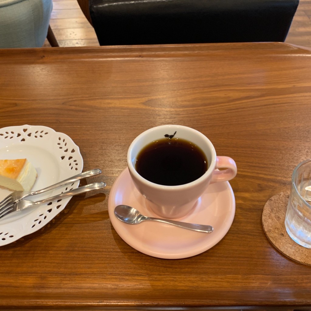 ユーザーが投稿したチーズケーキの写真 - 実際訪問したユーザーが直接撮影して投稿した黒川喫茶店オン・ザ・ヒル コーヒーの写真