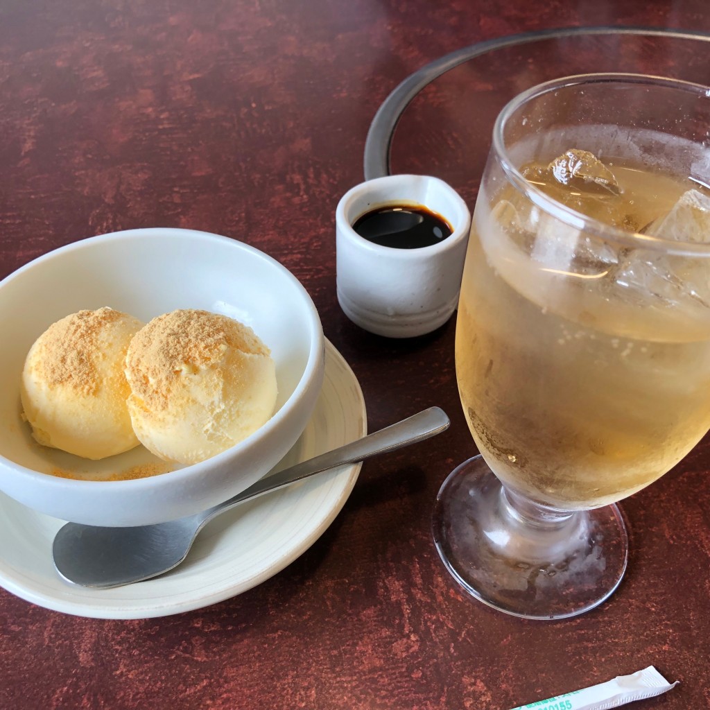 ユーザーが投稿したバニラアイス黒蜜きなこの写真 - 実際訪問したユーザーが直接撮影して投稿した飯田町ファミリーレストラン味の民芸 太田店の写真