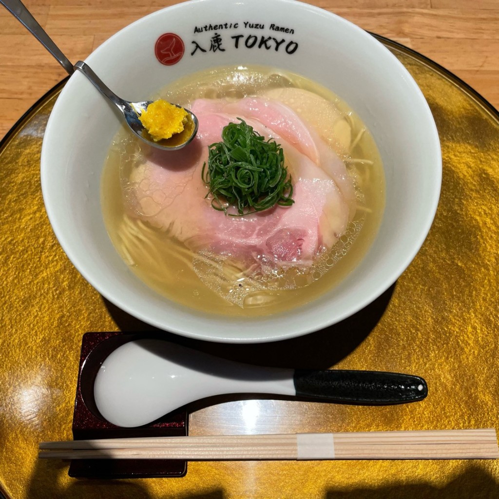 ユーザーが投稿したゆず塩ラーメンの写真 - 実際訪問したユーザーが直接撮影して投稿した本町ラーメン専門店入鹿TOKYOの写真