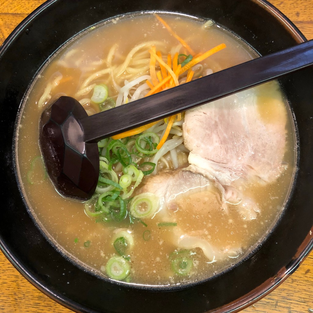 ユーザーが投稿した古潭ラーメン(醤油)の写真 - 実際訪問したユーザーが直接撮影して投稿した難波ラーメン専門店らーめん古潭 なんばウォーク中央店の写真