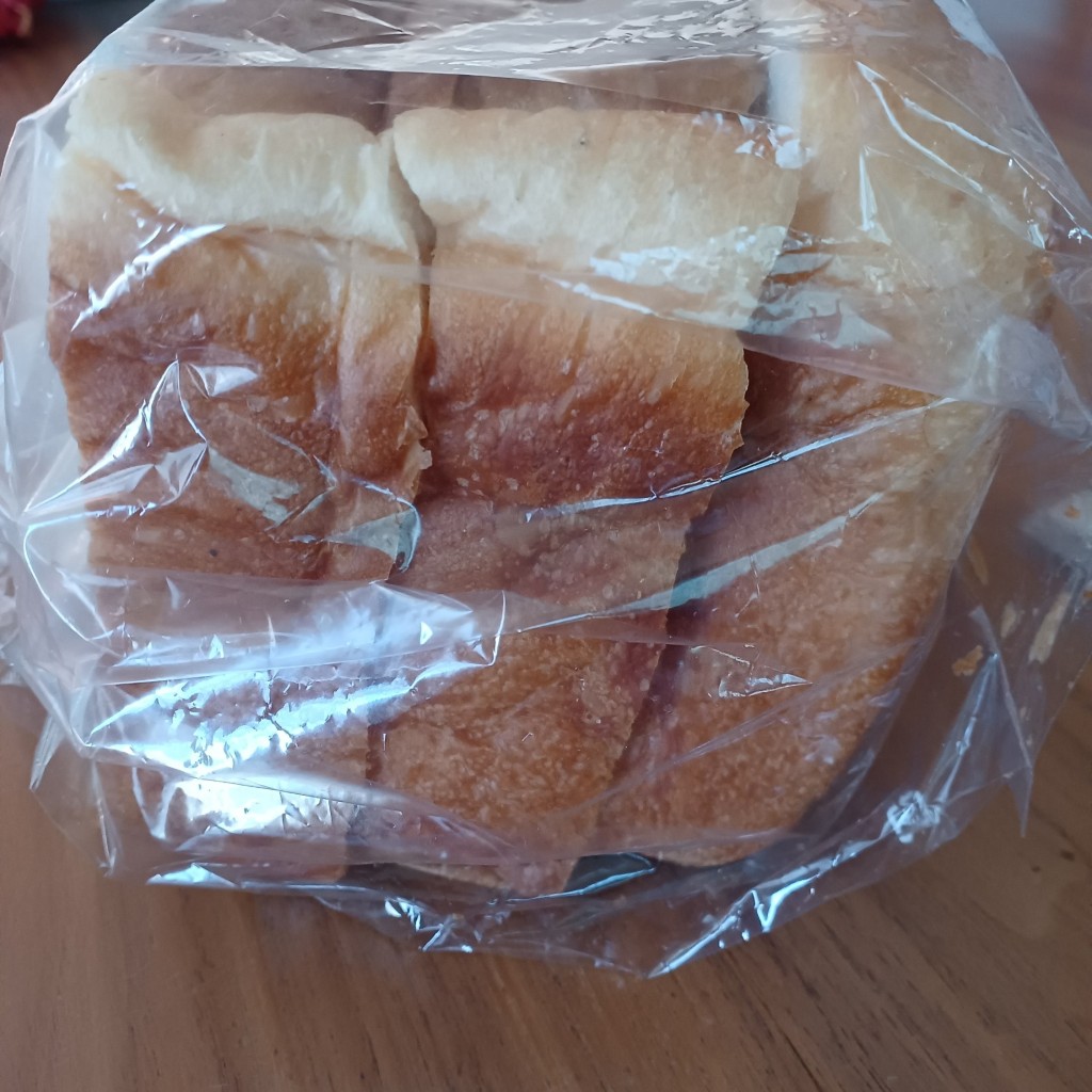 ユーザーが投稿した雲の上フワモチ食パンの写真 - 実際訪問したユーザーが直接撮影して投稿した緒川ベーカリーねこねこ食パン イオンモール東浦店の写真