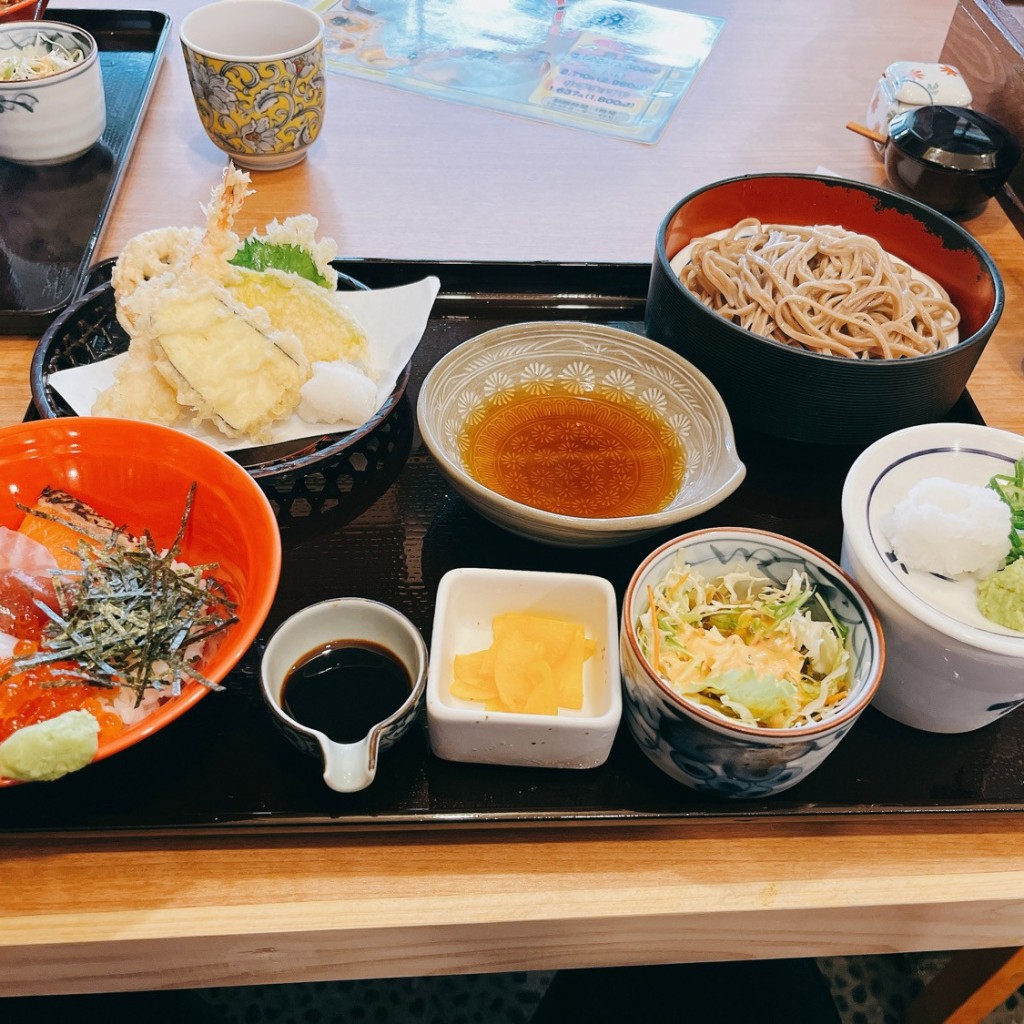 ユーザーが投稿した花定食の写真 - 実際訪問したユーザーが直接撮影して投稿した琵琶町そば花水木 六甲道店の写真