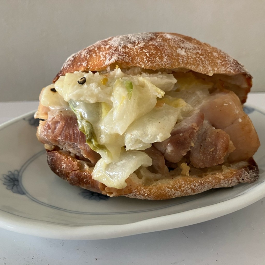 ユーザーが投稿したサンドイッチ チキンと白菜の煮込の写真 - 実際訪問したユーザーが直接撮影して投稿した北葛西ベーカリーチェスト船堀の写真
