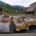 飛騨牛コロッケと飛騨牛めし - 実際訪問したユーザーが直接撮影して投稿した荻町うどんいっぷく ちなの写真のメニュー情報