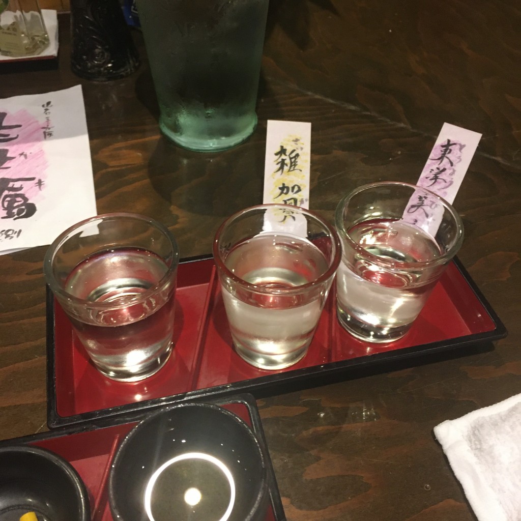 ユーザーが投稿した日本酒飲み比べの写真 - 実際訪問したユーザーが直接撮影して投稿した泉崎居酒屋笑獅子堂の写真