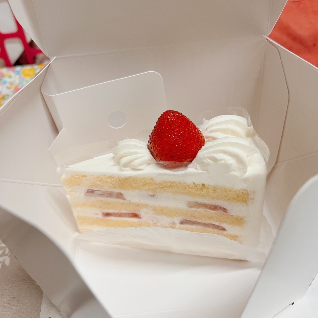 ユーザーが投稿した420円ケーキの写真 - 実際訪問したユーザーが直接撮影して投稿した泉喫茶店ボンボンの写真