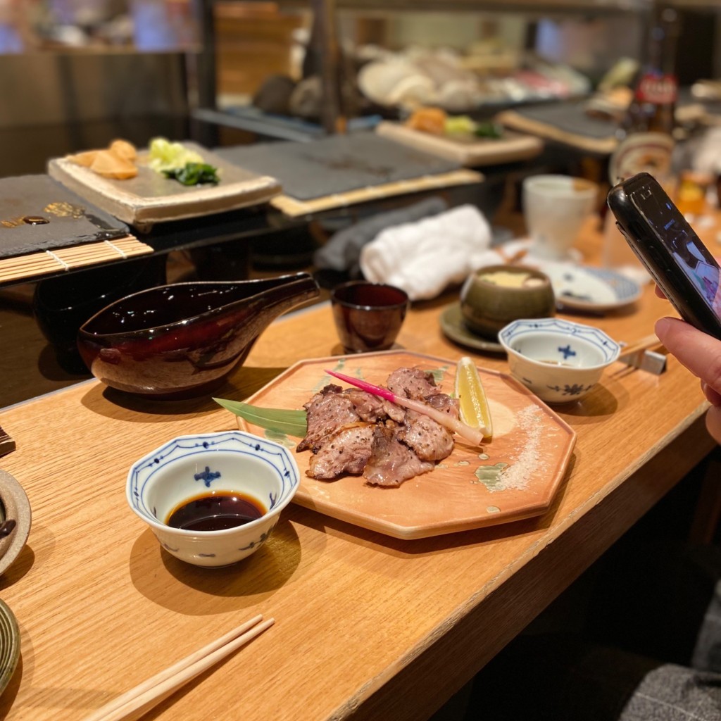 ユーザーが投稿した鮪ほ 肉の炙り焼きの写真 - 実際訪問したユーザーが直接撮影して投稿した名駅寿司築地青空三代目 名古屋店の写真