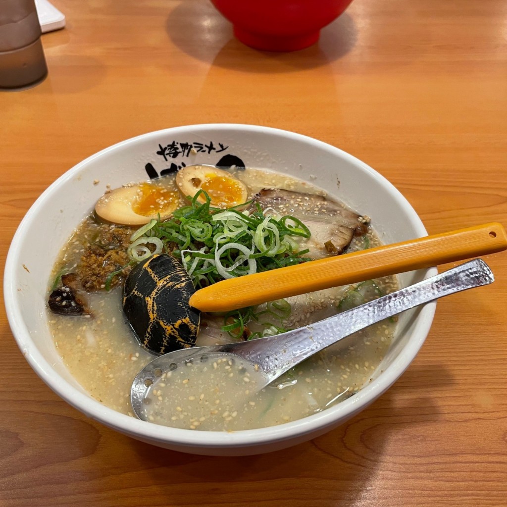 ユーザーが投稿した牛すき月見ラーメンの写真 - 実際訪問したユーザーが直接撮影して投稿した梅田ラーメン専門店どうとんぼり神座 ルクア大阪店の写真