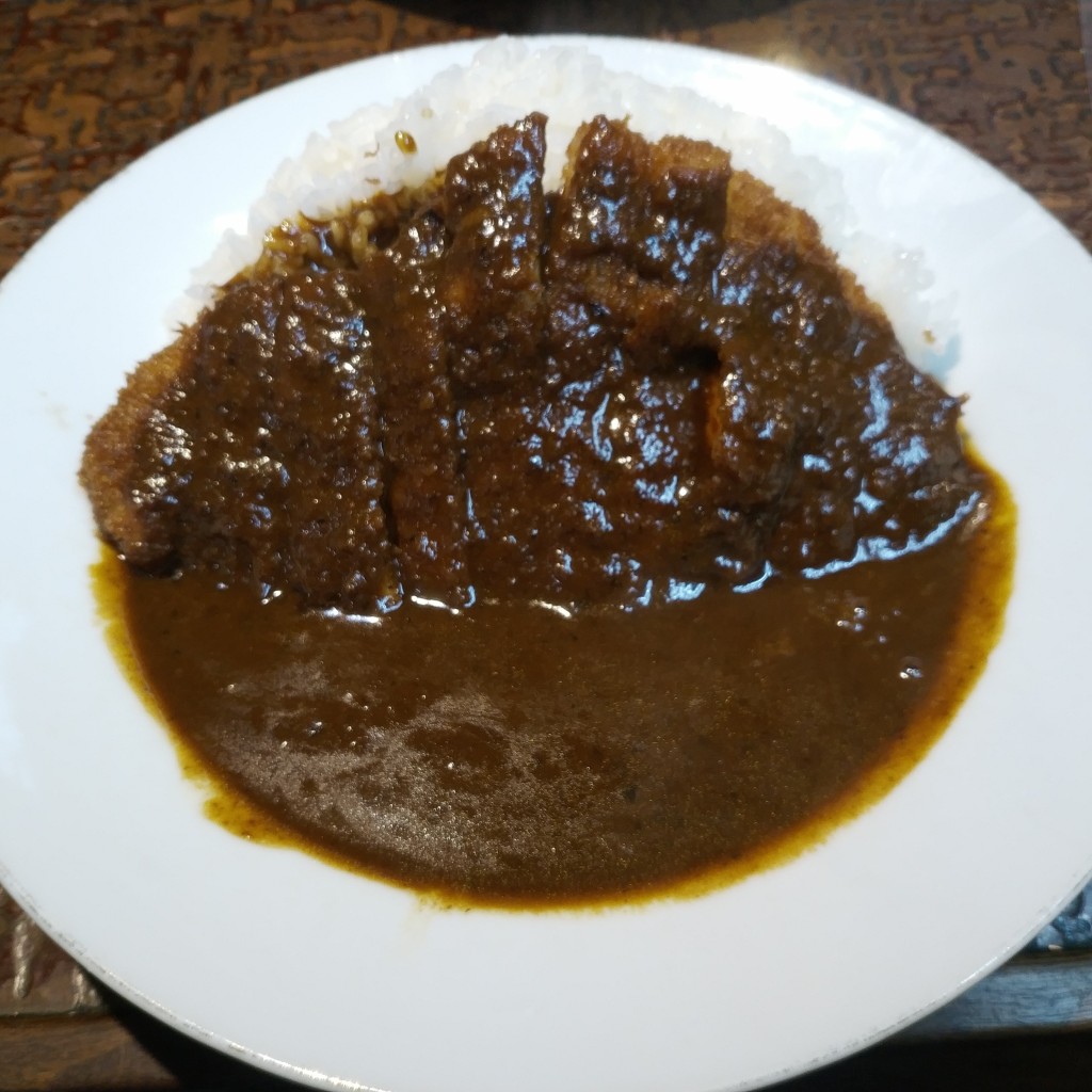 ユーザーが投稿したとんかつカレーの写真 - 実際訪問したユーザーが直接撮影して投稿した元町カレー元祖とんかつカレー カツヤの写真