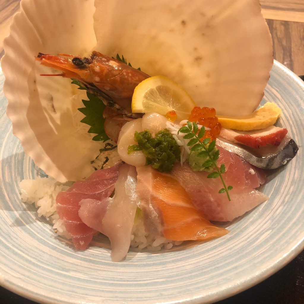 ユーザーが投稿した助五郎丼の写真 - 実際訪問したユーザーが直接撮影して投稿した青山魚介 / 海鮮料理三枚目 助五郎 青山店の写真