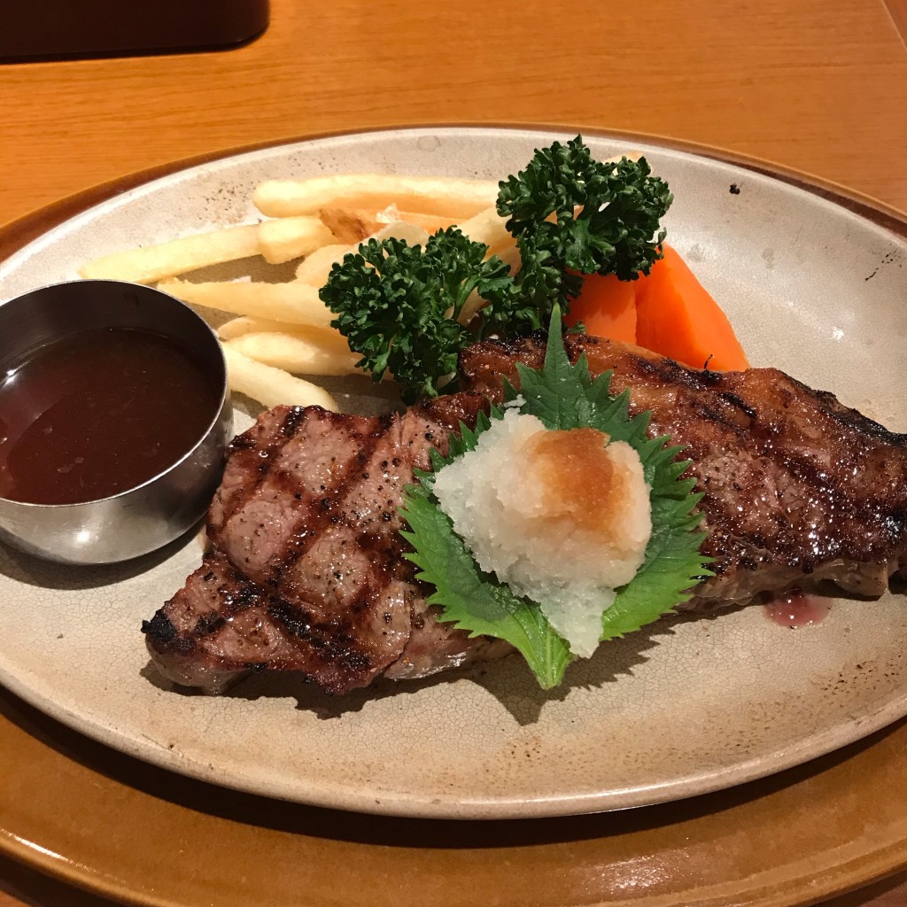 ユーザーが投稿したサーロインステーキランチの写真 - 実際訪問したユーザーが直接撮影して投稿した真町洋食ロイヤルキッチン 高島屋京都の写真