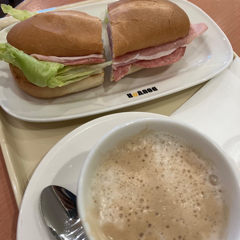 ユーザーが投稿したカフェ・ラテの写真 - 実際訪問したユーザーが直接撮影して投稿した上野カフェドトールコーヒーショップ 御徒町南口店の写真