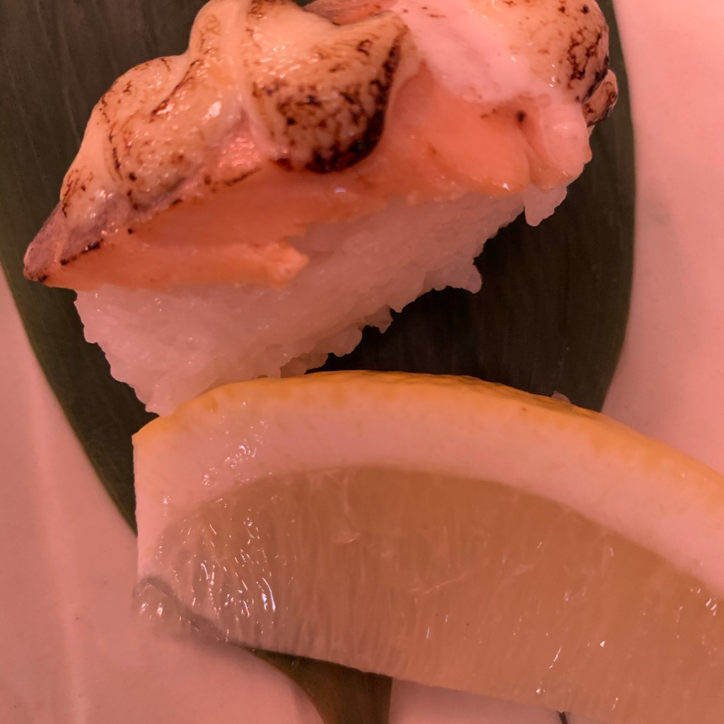 ユーザーが投稿したサーモン炙り寿司の写真 - 実際訪問したユーザーが直接撮影して投稿した山川郷土料理美ら海太郎の写真