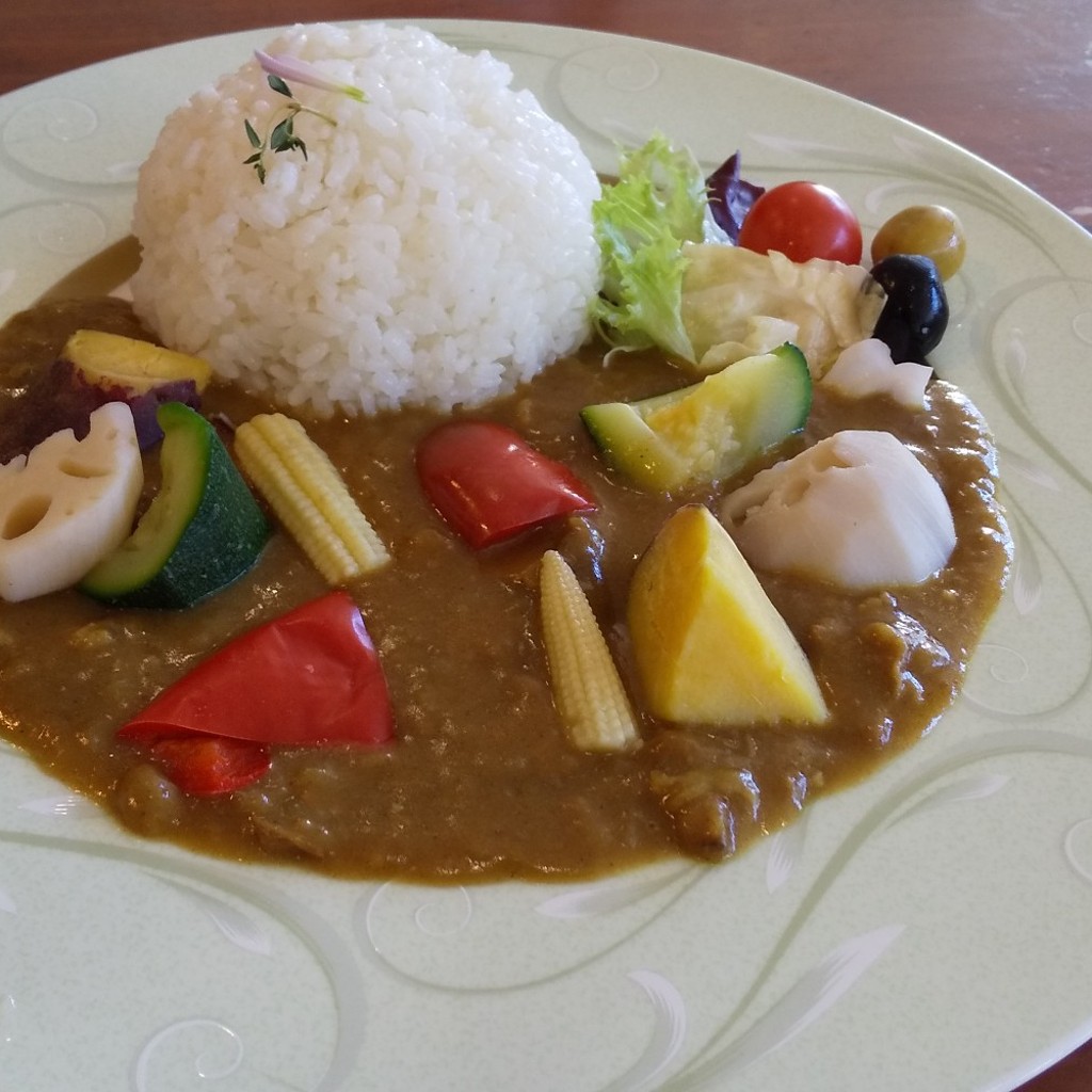 ユーザーが投稿した野菜カレーの写真 - 実際訪問したユーザーが直接撮影して投稿した内藤町和カフェ / 甘味処楽羽亭の写真