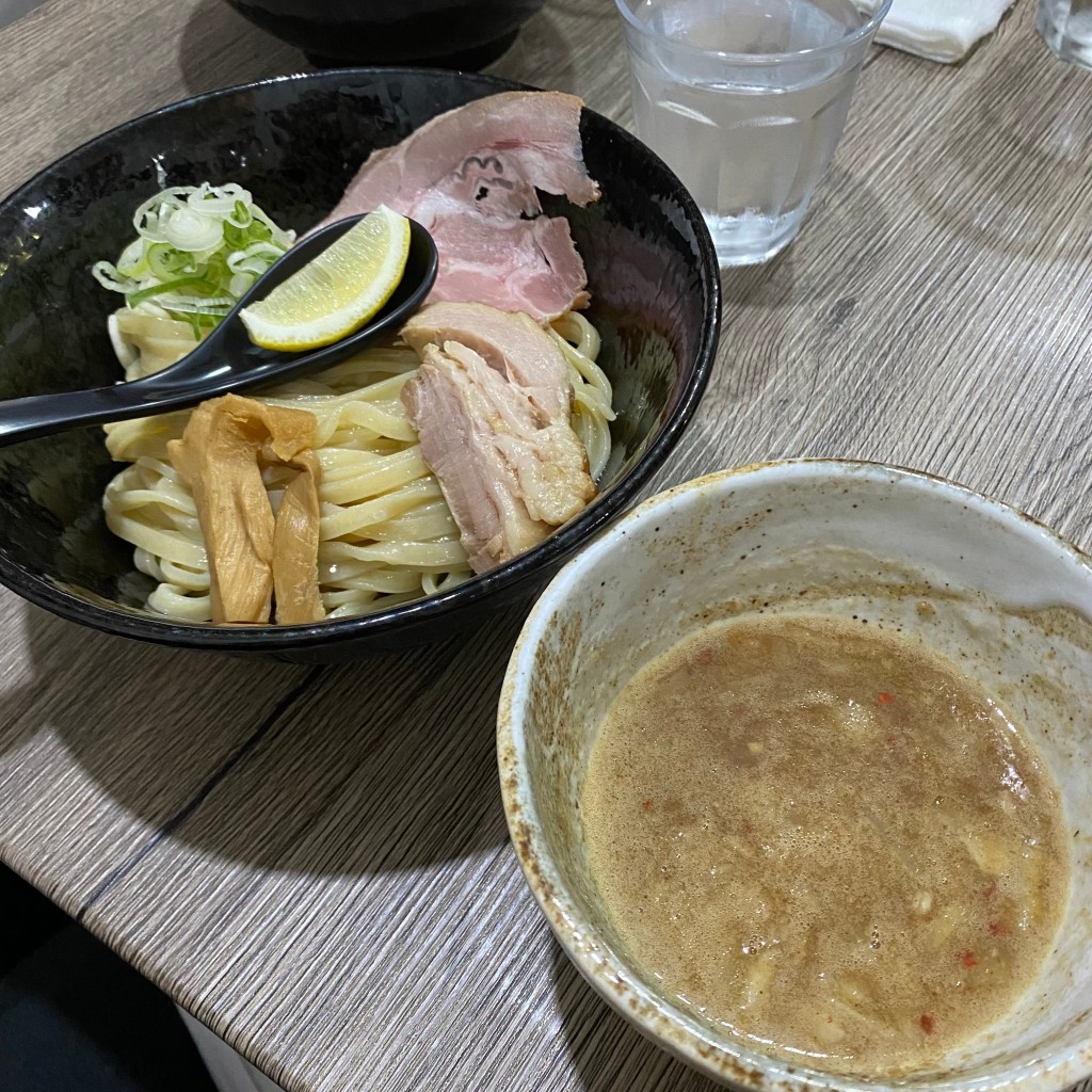 ユーザーが投稿した肉鰹つけめんの写真 - 実際訪問したユーザーが直接撮影して投稿した小作台ラーメン / つけ麺虎テツの写真