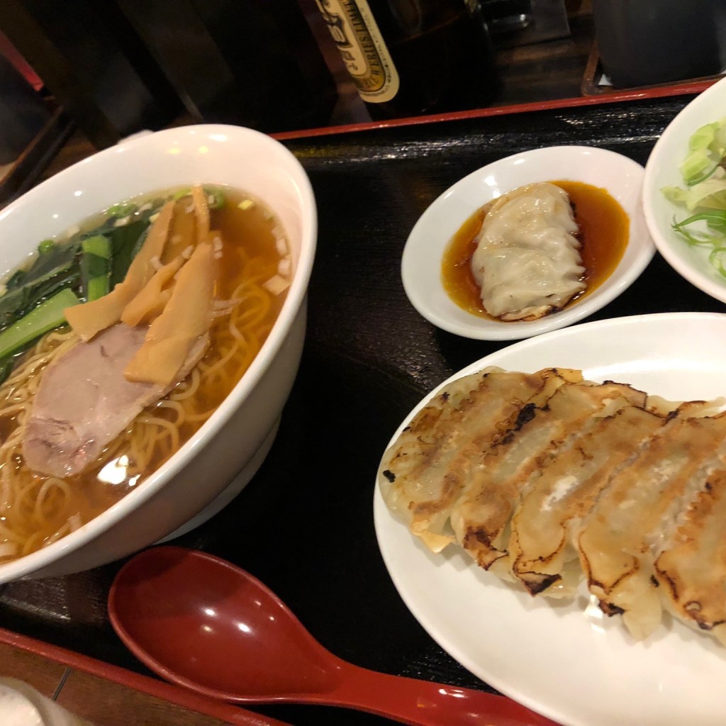 ユーザーが投稿した夜定食 醤油麺餃子の写真 - 実際訪問したユーザーが直接撮影して投稿した中野餃子ミンミン 中野店の写真