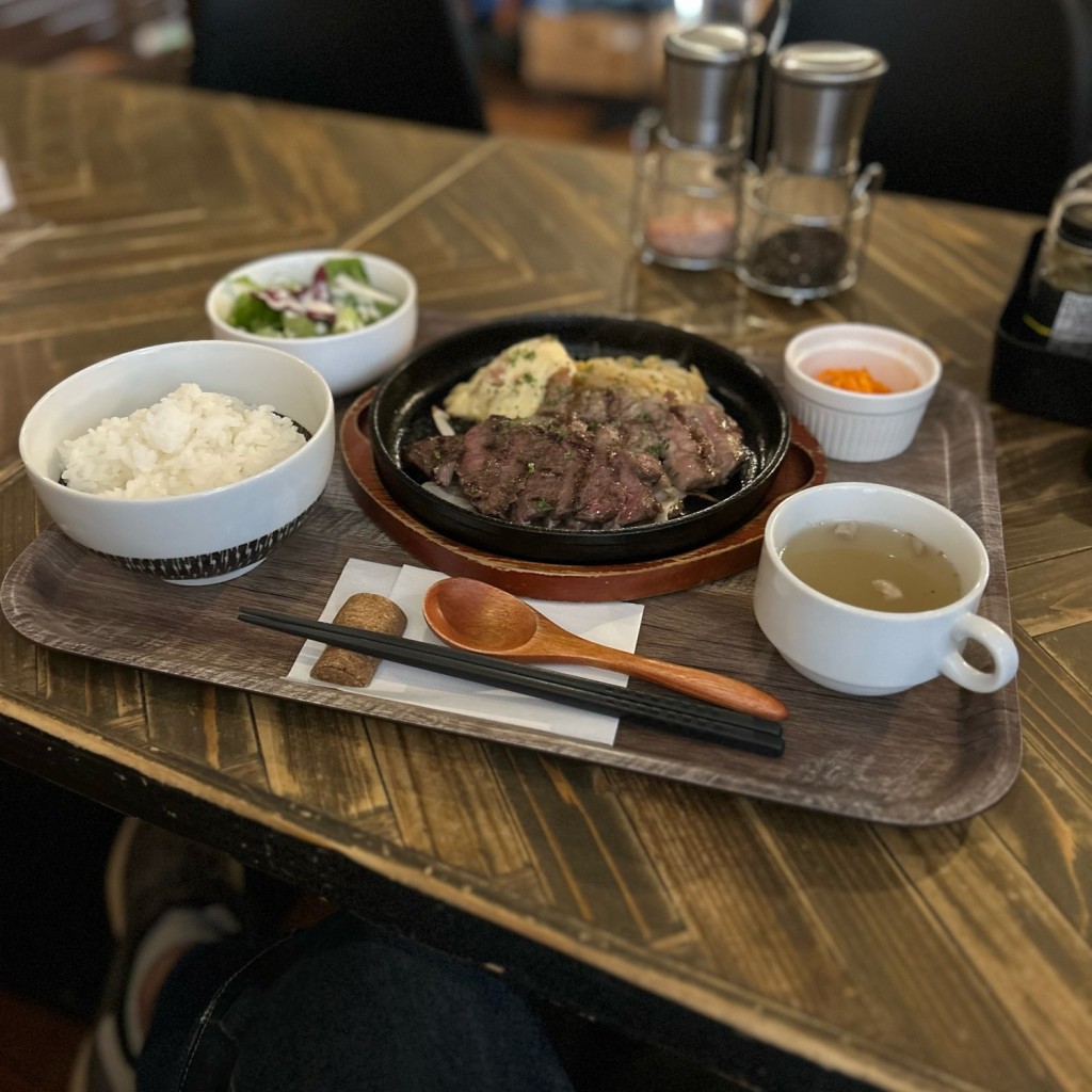 ユーザーが投稿したお肉2種盛りグリル定食「A」の写真 - 実際訪問したユーザーが直接撮影して投稿した六日町肉料理grillandwineじゅーの写真