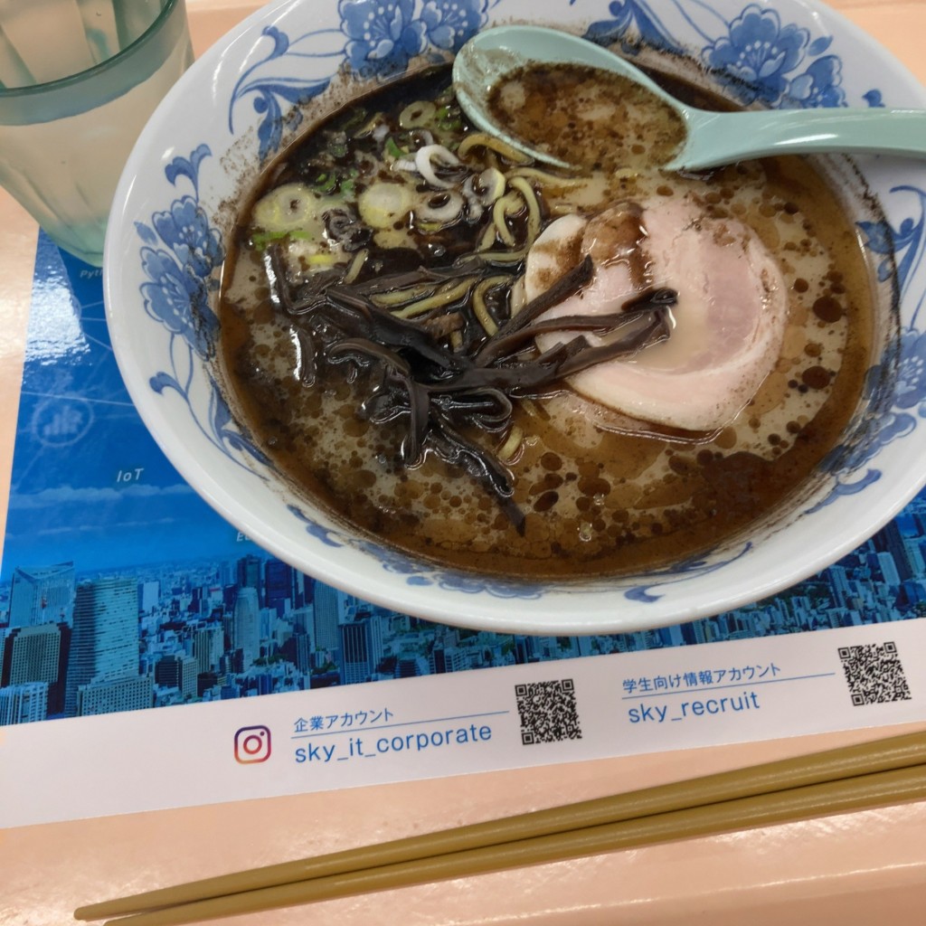 ユーザーが投稿した熊本ラーメンの写真 - 実際訪問したユーザーが直接撮影して投稿した本郷定食屋東京大学 本郷第二食堂の写真