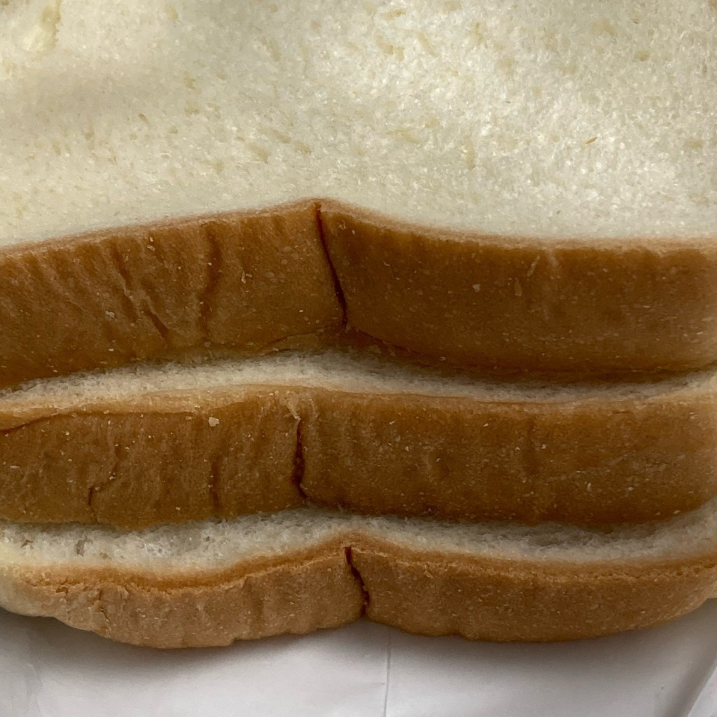 ユーザーが投稿した食パンの写真 - 実際訪問したユーザーが直接撮影して投稿した上小田中ベーカリーレトロベーカリーふく福ビーンズ武蔵中原店の写真