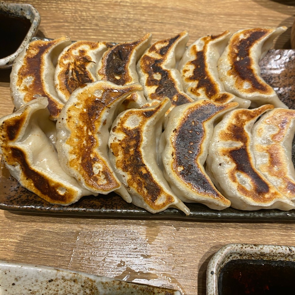 ユーザーが投稿した焼き餃子の写真 - 実際訪問したユーザーが直接撮影して投稿した上目黒餃子ダンダダン酒場 中目黒店の写真