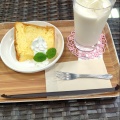 ケーキ - 実際訪問したユーザーが直接撮影して投稿した新町カフェPONYS CAFEの写真のメニュー情報