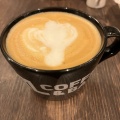 カフェラテ - 実際訪問したユーザーが直接撮影して投稿した渋谷カフェTHE ROOM COFFEE & BARの写真のメニュー情報