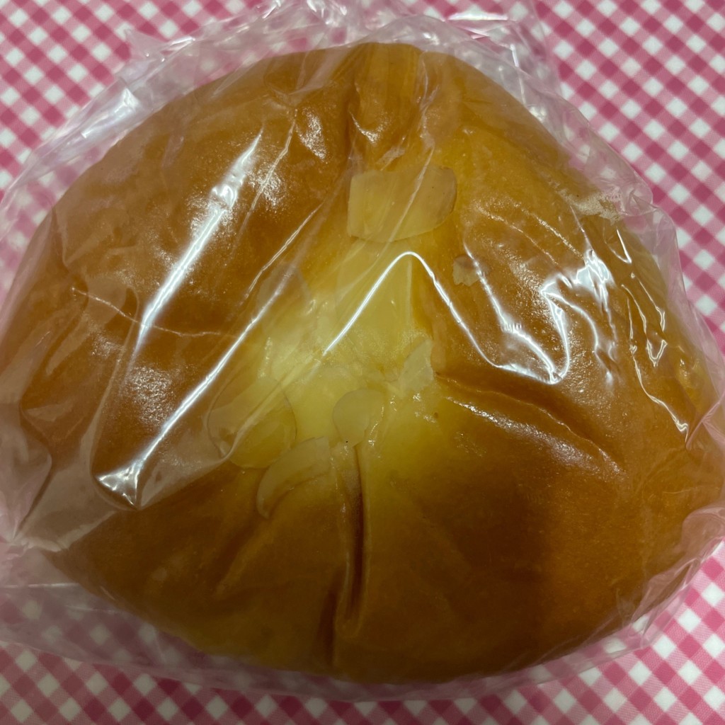 ユーザーが投稿したクリームパンの写真 - 実際訪問したユーザーが直接撮影して投稿した梅田ベーカリールフラン 大丸梅田店の写真