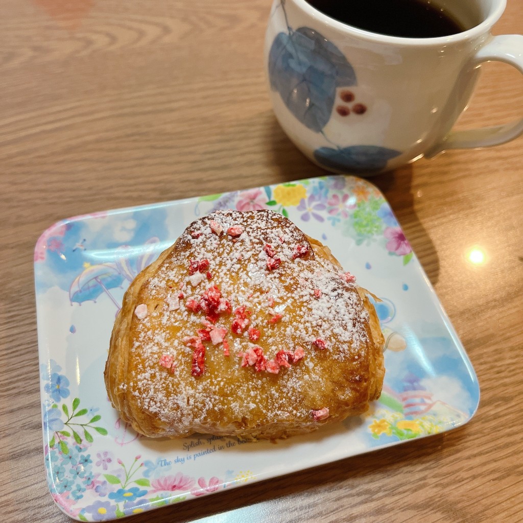 ユーザーが投稿した焼きたてカスタードパイ ミックスベリーの写真 - 実際訪問したユーザーが直接撮影して投稿した錦町スイーツRINGO ルミネ大宮店の写真