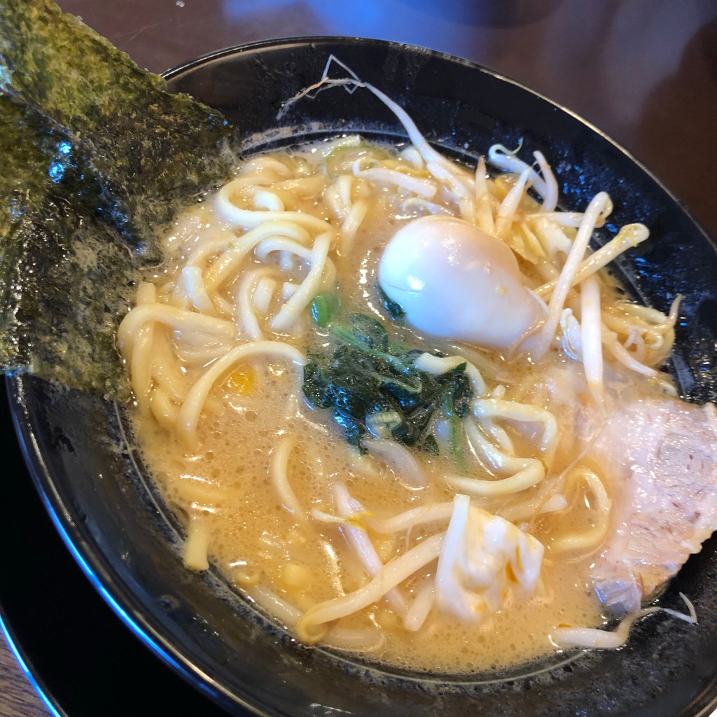 ユーザーが投稿した味玉ラーメンの写真 - 実際訪問したユーザーが直接撮影して投稿した田中ラーメン / つけ麺横浜家系ラーメン 風神家 柏崎本店の写真