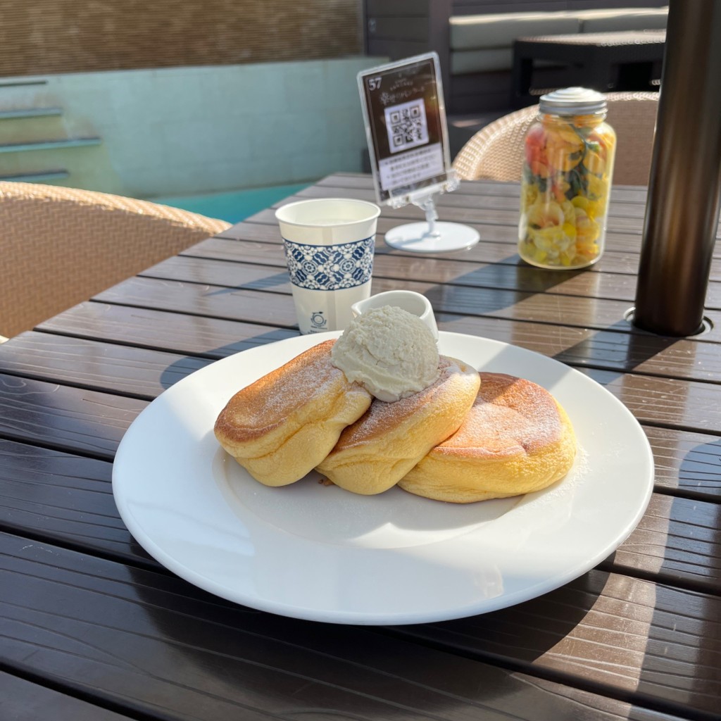 ユーザーが投稿した幸せのパンケーキの写真 - 実際訪問したユーザーが直接撮影して投稿した尾崎パンケーキ幸せのパンケーキ プールサイドバー店の写真