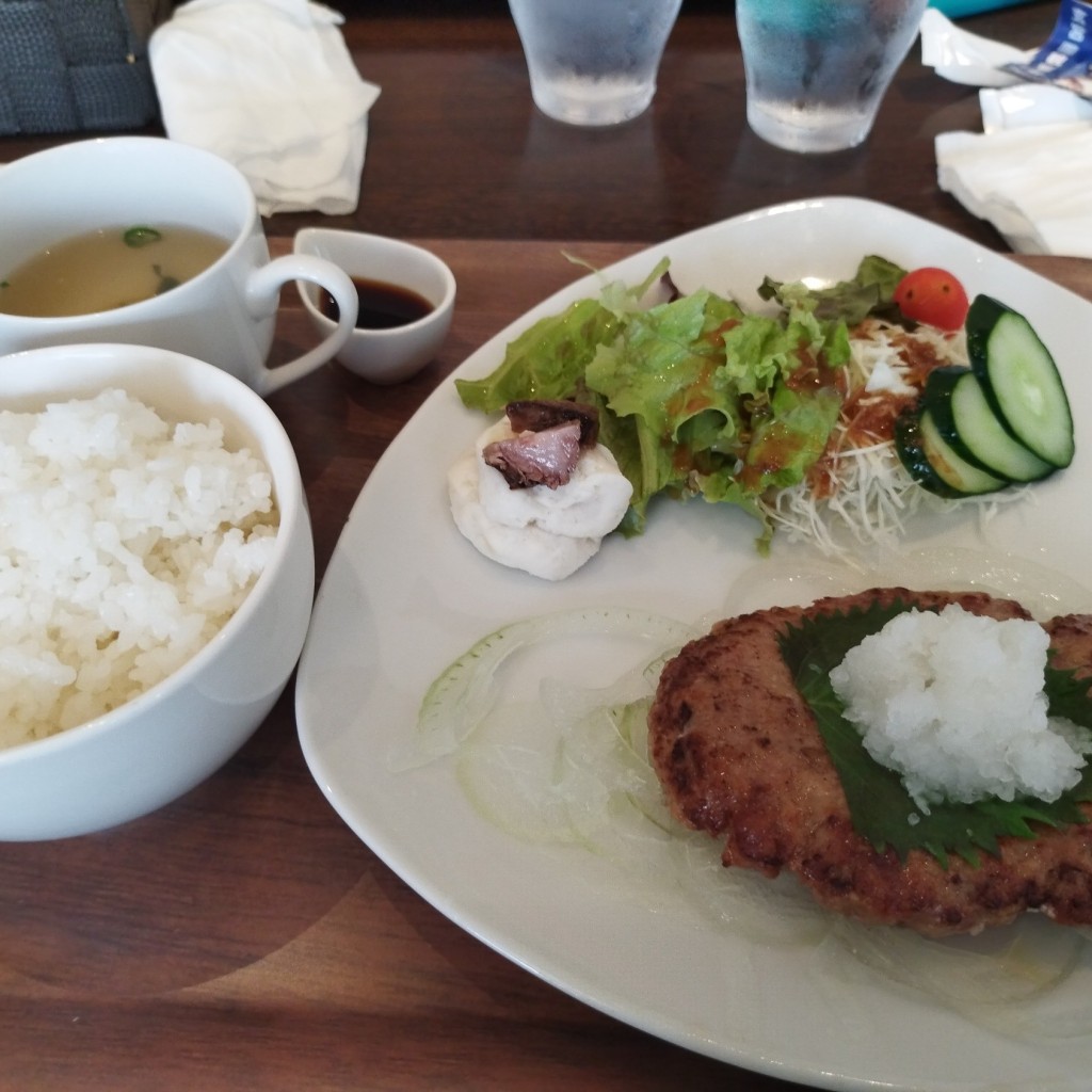 ユーザーが投稿した近江牛ハンバーグの写真 - 実際訪問したユーザーが直接撮影して投稿した本町洋食れすとらん 弥千代姫の写真