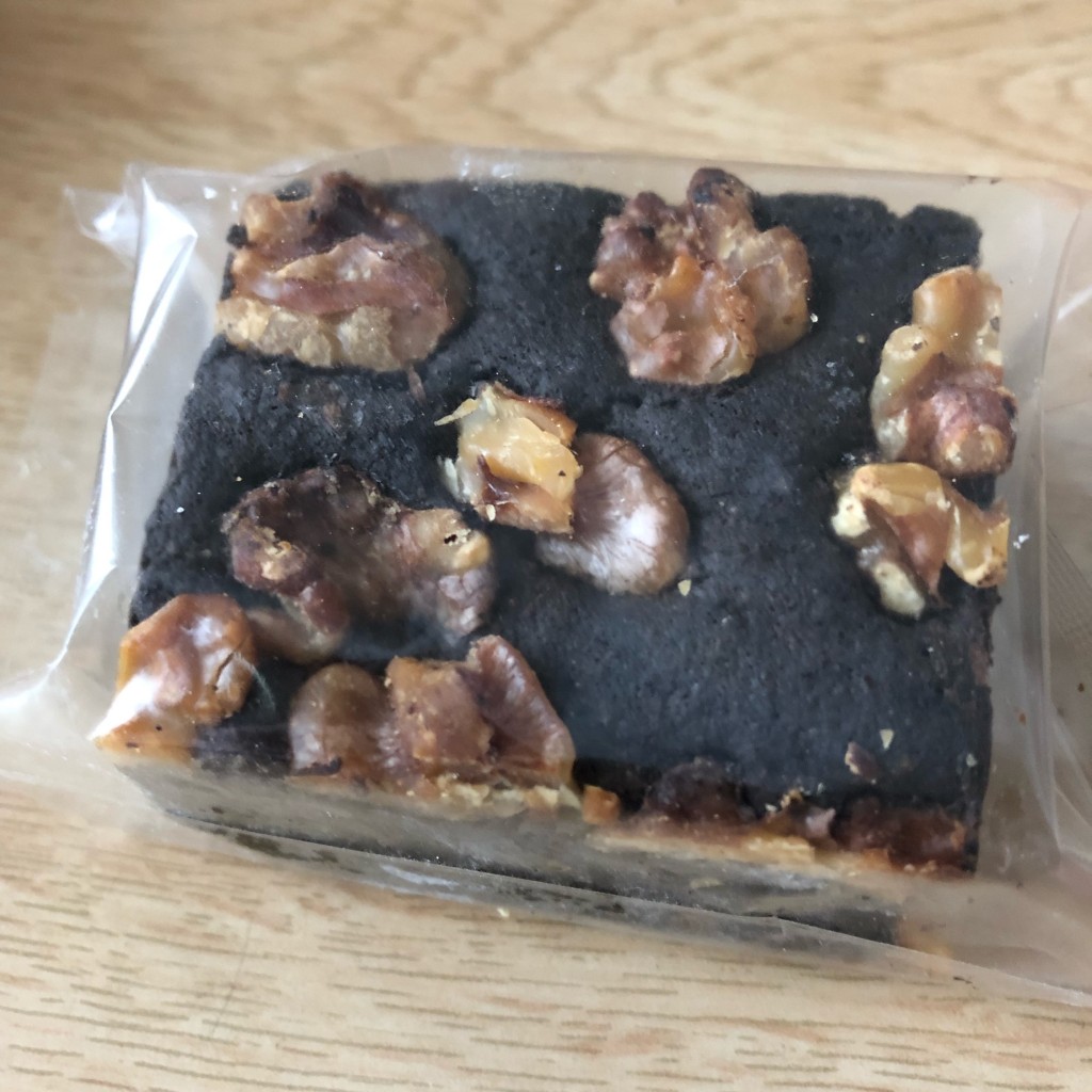 ユーザーが投稿した気まぐれ焼き菓子ブラウニーの写真 - 実際訪問したユーザーが直接撮影して投稿した蔵前スイーツマフィン専門店 デイリーズ・マフィン 蔵前店の写真