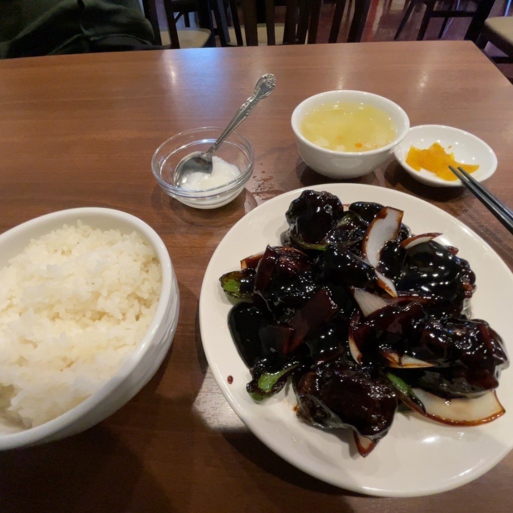 ユーザーが投稿した黒酢酢豚の写真 - 実際訪問したユーザーが直接撮影して投稿した西早稲田中華料理中華料理 上海亭の写真