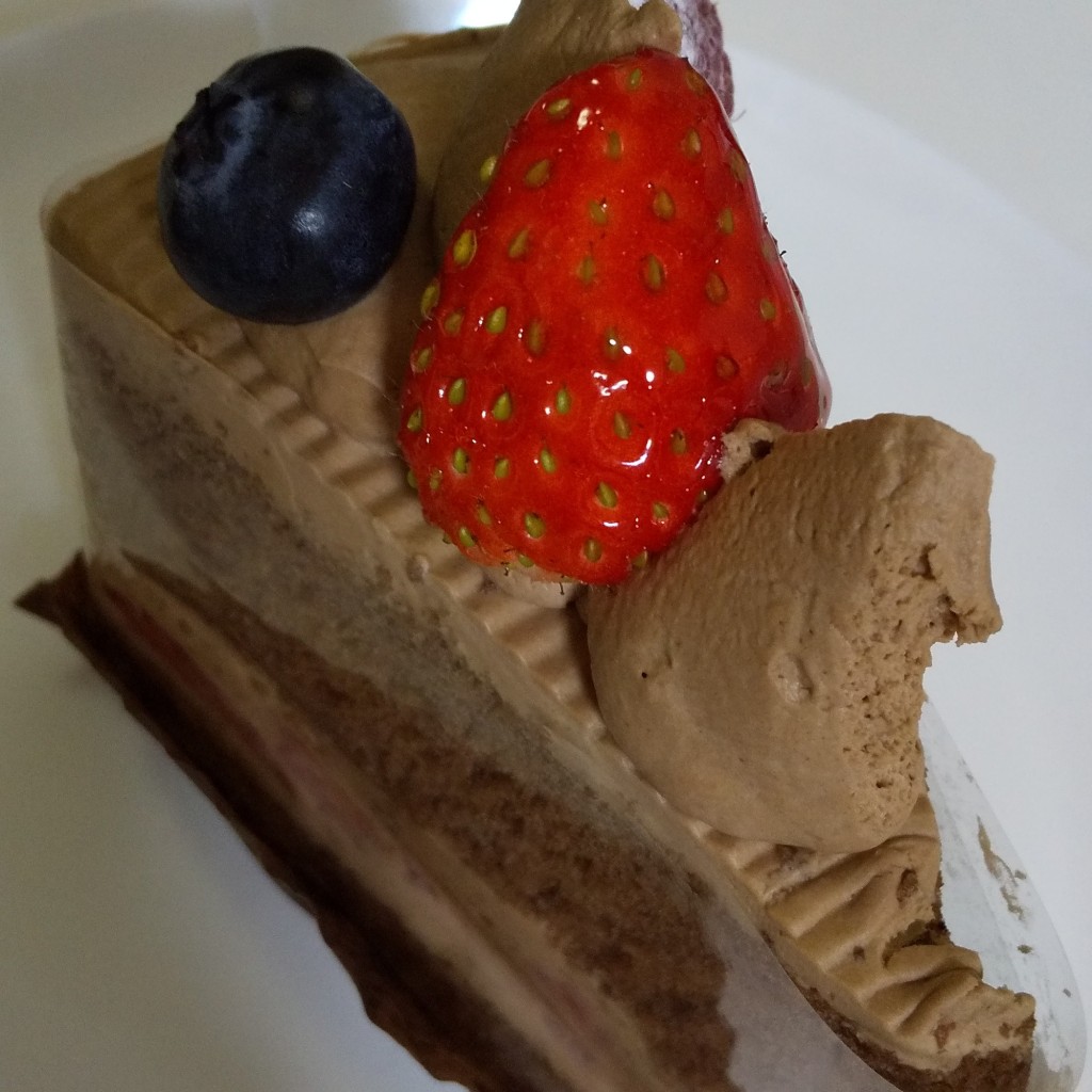 ユーザーが投稿した生チョコレートケーキの写真 - 実際訪問したユーザーが直接撮影して投稿した本駒込ケーキパティスリー ロップイヤーの写真