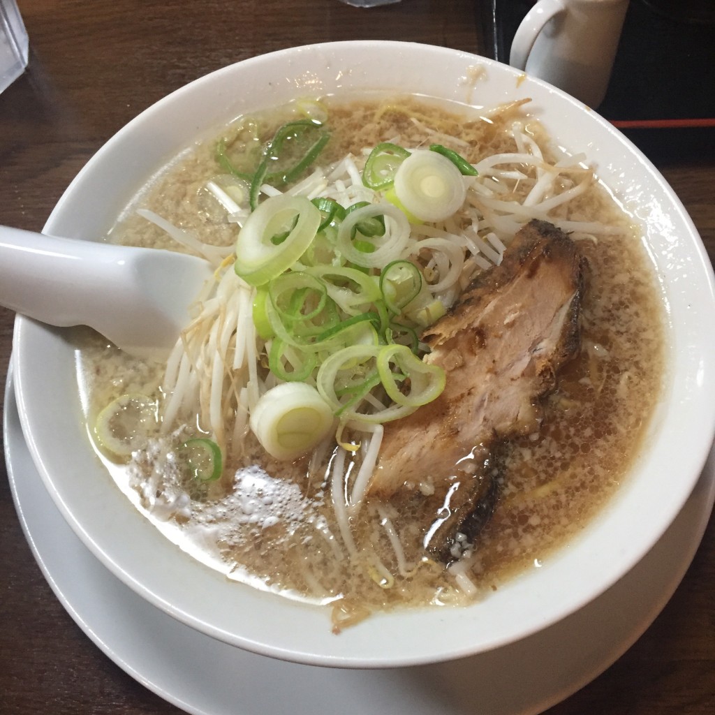 ユーザーが投稿した醤油ラーメンの写真 - 実際訪問したユーザーが直接撮影して投稿した栄ラーメン / つけ麺らーめんやどがり屋の写真